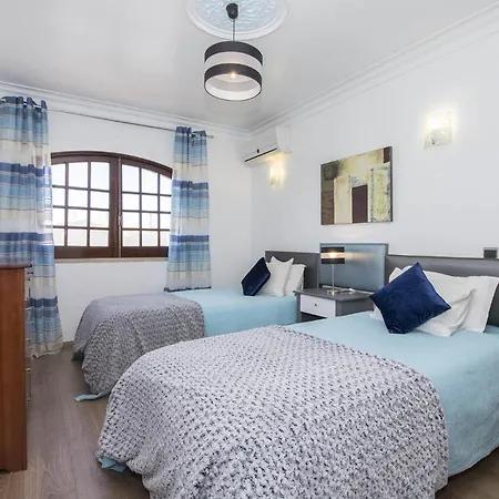 Magali * Gale (Albufeira)